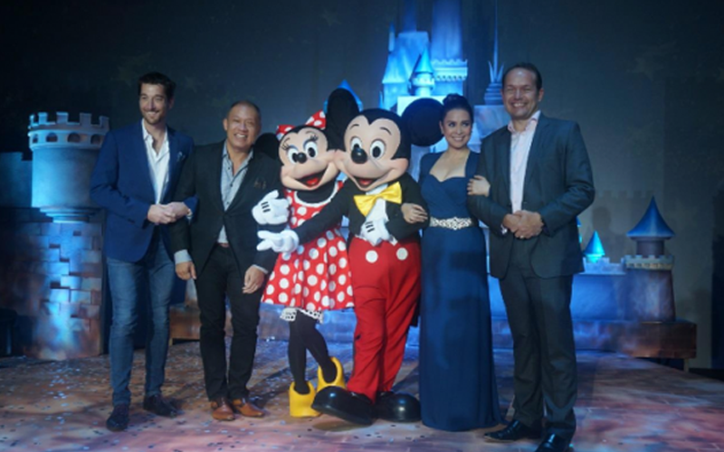 globe-disney-colab